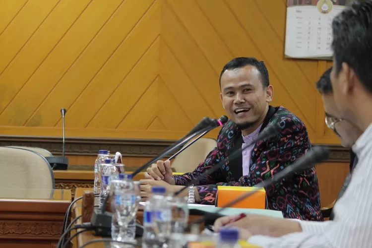 5epolitik hadi2 k18 4146458485 (1)